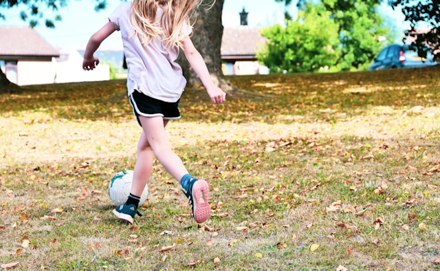 nik-Xi9ZQJVeuKE-unsplash